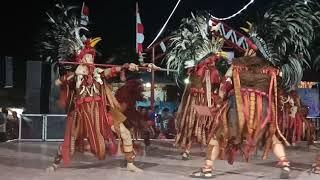 Tarian adat minahasa " kawasaran "