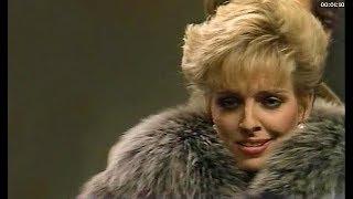 134 Woman in fur coat in OLTL