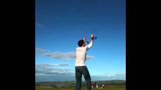 Peter Lynn Hornet 3 - Windy day jumps