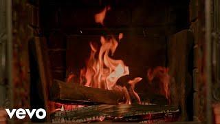 Anne Murray - Silver Bells (Christmas Yule Log Fireplace Visual)