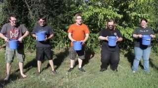 Gaming Wildlife Does the Ice Bucket CHALLENGE!