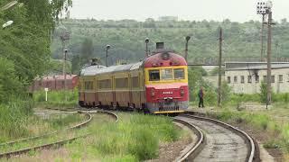 Дизель-поезд Д1-708/798 на ст. Гидигич / D1-708/798 DMU at Gidigich station