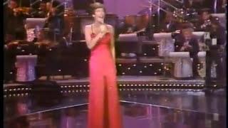 HELEN REDDY - MEDLEY OF HITS - HOSTED BY DICK CLARK - THE QUEEN OF 70s POP