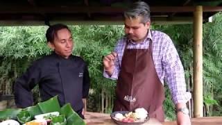 How to make 'Gado-Gado' (Indonesian salad with peanut sauce)