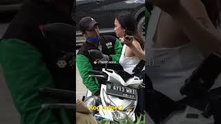 prank payudara wanita cantik mepet mepet