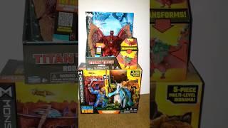 New Monsterverse Playmates figures Titan Tech Rodan & a new diorama set from GVK!!! #monsterverse