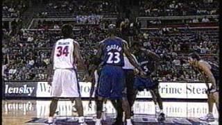 Michael Jordan's Very First Game as a Wizard (Preseason 2001-2002)