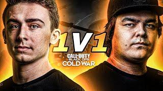 WHO'S THE BETTER SMG PLAYER IN OpTic??  | FORMAL VS ENVOY (Black Ops Cold War)