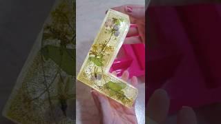 Epoxy Resin Letter || Resin Art Creations  #shorts #craft #resin #art #tutorial #glitter