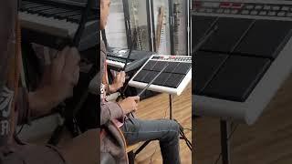 Best Santoor Playing On Tip Tip Song, AlkaY, UditN, AkshayK, KatrinaK, #RolandSPD20Pro, #Shorts,