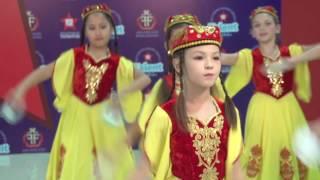 Танцевальная школа "Ника" - танец "Уйгурский с тарелочками"