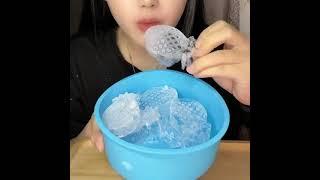 Asmr ice eating,eat Ice cubes,Makan es batu,asmr mukbang hard ice,