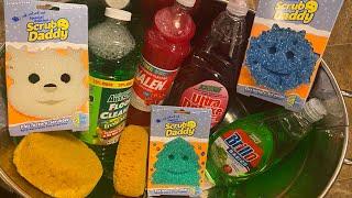 Merry Christmas  2020 Sponge Squeezing  ASMR SOUNDS (Read Description ) Scrub Daddy Edition