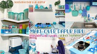 MAKEOVER DAPUR BIRU | PASANG WALLFOAM DINDING & STIKER KOMPOR | SUASANA BARU DI DAPUR MUNGIL