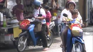 Olaf in Thailand / Episode 101: Phuket (Stadt / Town) - Mopedfahrer / motorcyclists