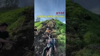 Pendaki Jatuh #wisataalam #pendaki #gunung #hiking #bali #sepatu