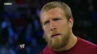 WWE SmackDown 11/25/11 Daniel Bryan ''Cash In'' and wins World Heavyweight Championship!!!