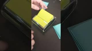 O Porta Notas adesivas da marca Post-It é ideal para deixar seu dia a dia mais prático.