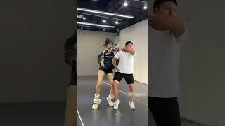 My ai is dancing , wow #ai #dance #dancemoves #dancevideo #animation #trending #trend