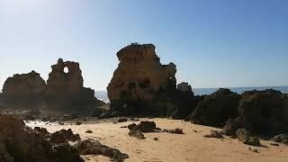 Praia Arrifes beach, Albufeira, Algarve, Portugal - looks like / parece Fernando de Noronha, Brasil?