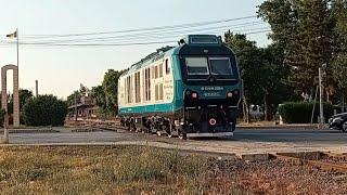 Prima apariție a Locomotivei DEMA-3000! Sosește în gara Slobozia Veche.