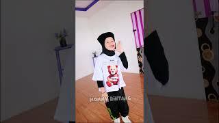 wih gantengnya ouyy ouyy #dance #viral #abecekut #bocilsquad #mommybintang #trending #shorts #fyp