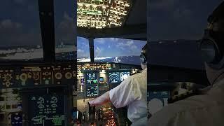 Landing at Changi Airport Runway O2L