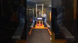 STRADDLE STACKER - JOIST-O-MECH