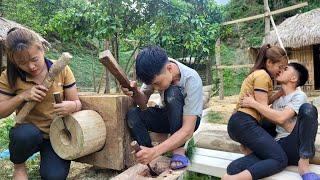 Linh and Dan built a one-pillar wooden cabin, erected the pillars and poured concrete on the floor