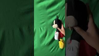 Mickey doesn’t like what he saw… #mickeymouse #greenscreen