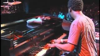 Robert Glasper Trio - 2011  - excellent performance