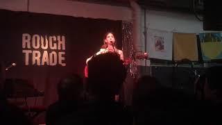 Weyes Blood - Picture Me Better (Live @ Rough Trade East)