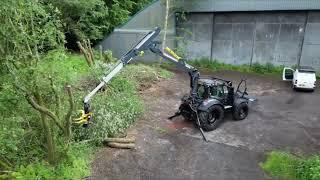 An awesome forestry setup! Valtra T234 equipped with a Cranab EC10 crane and a GMT035 #grapplesaw