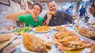 Street Food + SEAFOOD in Saudi Arabia!!  Best RED SEA Fish and Shrimp in Jeddah!!