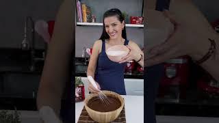 Hoje é Dia do Chocolate e vamos celebrar com uma receita especial: bolo inspirado na Matilda!