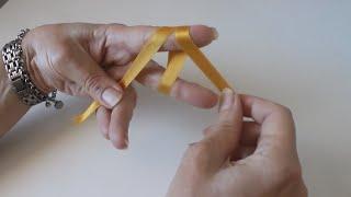 DIY - How to Make Easy Bows Using your Fingers - Crafts and Recycling