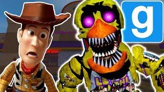 WE WENT TO A FNAF PIZZERIA IN GMOD AND FOUND AN ANIMATRONIC! | Multiplayer Garry's Mod Gameplay