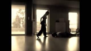 Acroyoga & Contemporary Dance with John & Smaro