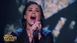 DEMI LOVATO - STONE COLD (LIVE AT BILLBOARD 2015)