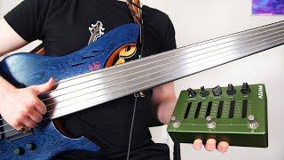 Fretless bass with DISTORTION sounds CRAZY