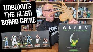 UNBOXING the ALIEN: FATE OF THE NOSTROMO board game | In space no one can hear you roll