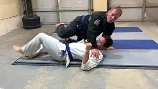 Gracie Jiu-Jitsu BBS3 Guard & Half Guard Techniques - Jamie Seabrook