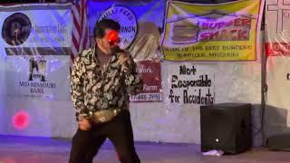 Scott Garner sings Elvis-  Suspicious minds