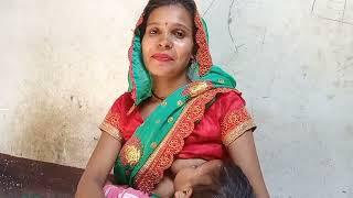 आज मैंने सारी में बच्चे को दूध पिलाया #village #housewife #sari