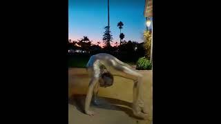 SUPER FLEXIBLE GIRL #shorts #viral #youtube #trending