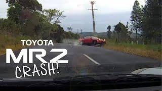 Toyota MR2 SW20 Crash caught on dashcam