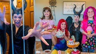 Maleficent and Little Mermaid Have a Pretend Play Tea Party with Kate & Lilly! Teaching Manners!