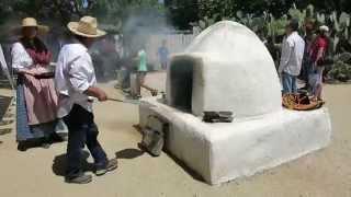 Living History  -  Children's Day Sonoma Mission | Travel for Kids