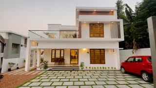 7 lakhs Interiors/2200 sqft/10 cent/ആരും കൊതിച്ചു പോകുന്ന വീട്/Home tour Malayalam