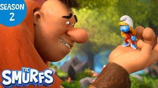 The Evil Friendly Giant! | EXCLUSIVE CLIP | The Smurfs 3D SEASON 2